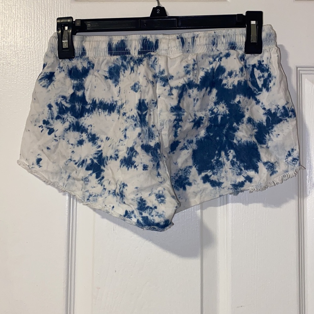 Shorts - Picture 2 of 2